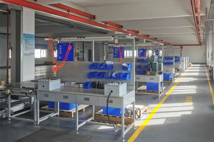 Workshop de montagem de produtos de nível nuclear